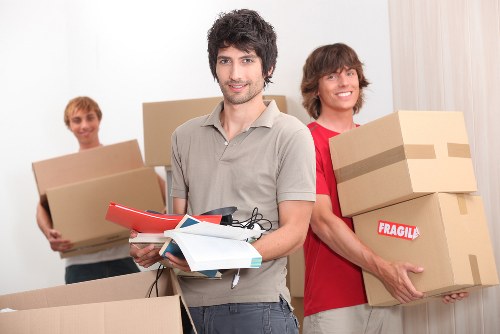 Removal truck hire service for Hollandpark residential moves
