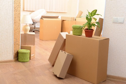 Organised moving process in a residential Hollandpark property