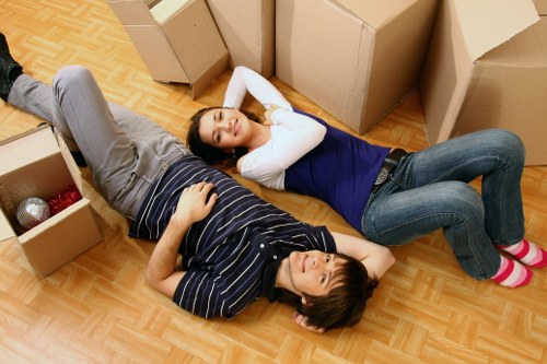 Local moving truck service handling apartment items in Hollandpark